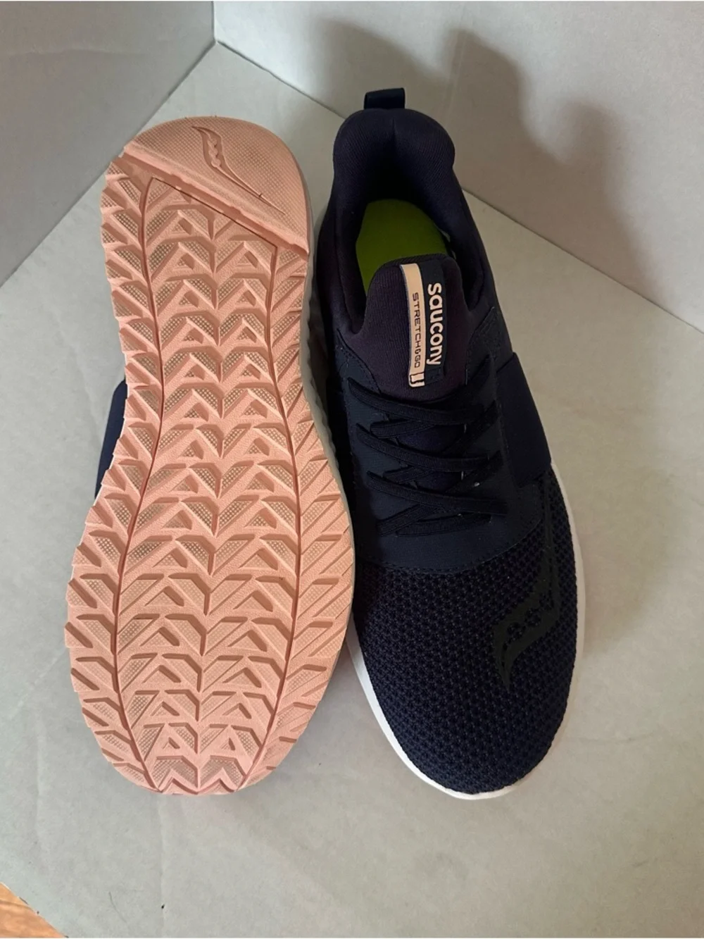 Saucony Stretch & Go Breeze Navy Blue Slip On Sneakers Women's Size 11 S30020-60